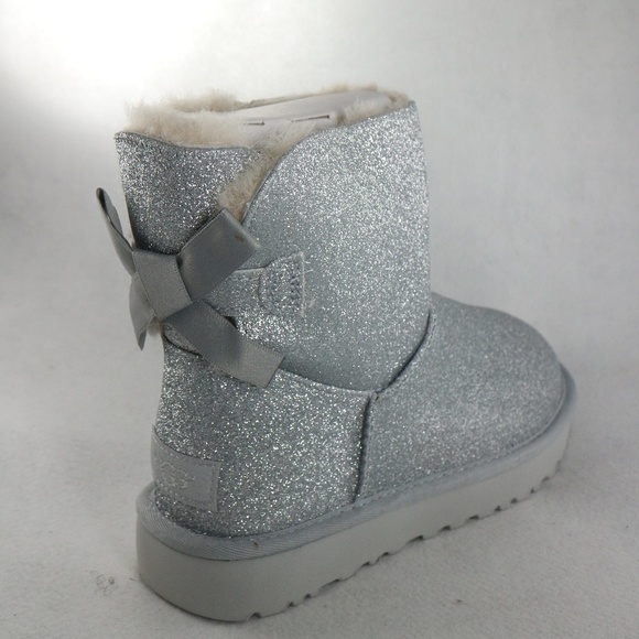 UGG Womens Mini Bailey Bow Silver Sparkle PAIR Boots NEW Sz 6 - Picture 3 of 8